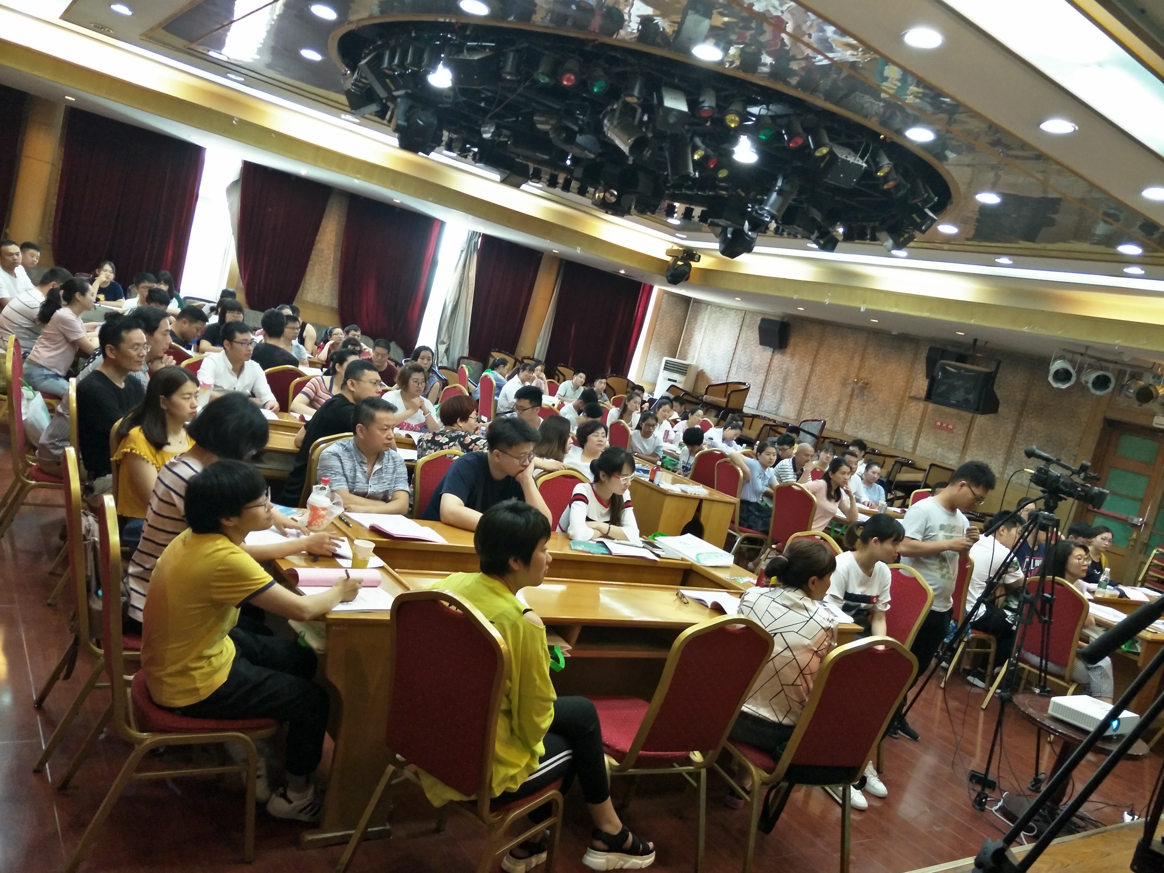 醫(yī)學教育網2018年口腔執(zhí)業(yè)/助理醫(yī)師技能考前密訓班開班啦！