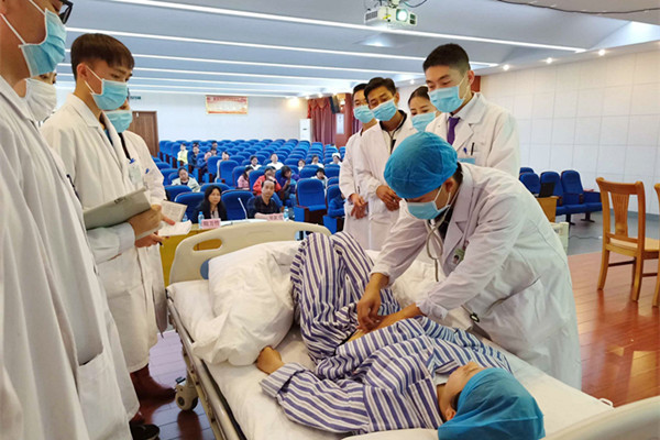 文山州人民醫(yī)院榮獲云南省2019年住培和助理全科醫(yī)生培訓(xùn)教學(xué)查房競(jìng)賽二等獎(jiǎng)